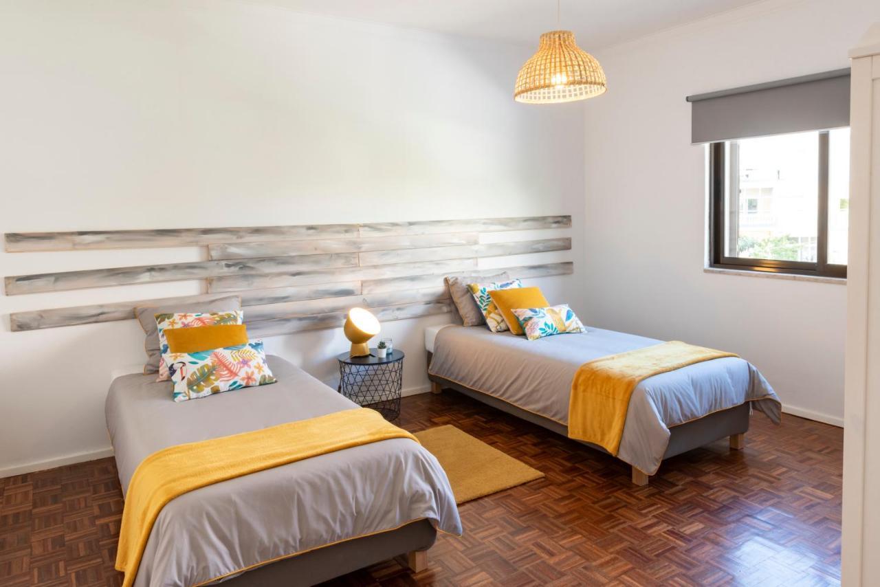 Vita Portucale ! Nook Beach Apartments Costa de Caparica Luaran gambar
